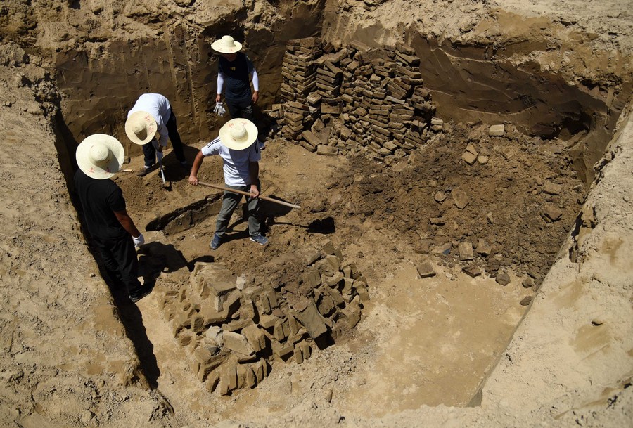  اكتشاف مقابر عائلية تعود لأكثر من ألف سنة في شرقي الصين