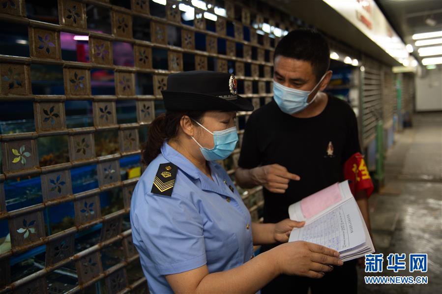 بكين تعزز نظام الاستجابة لطوارئ مرض 
