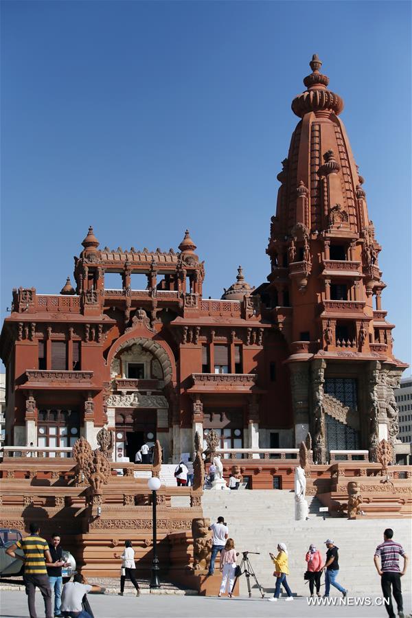 مقالة : شغف مصري بقصر البارون إمبان التاريخي بعد إعادة افتتاحه للجمهور