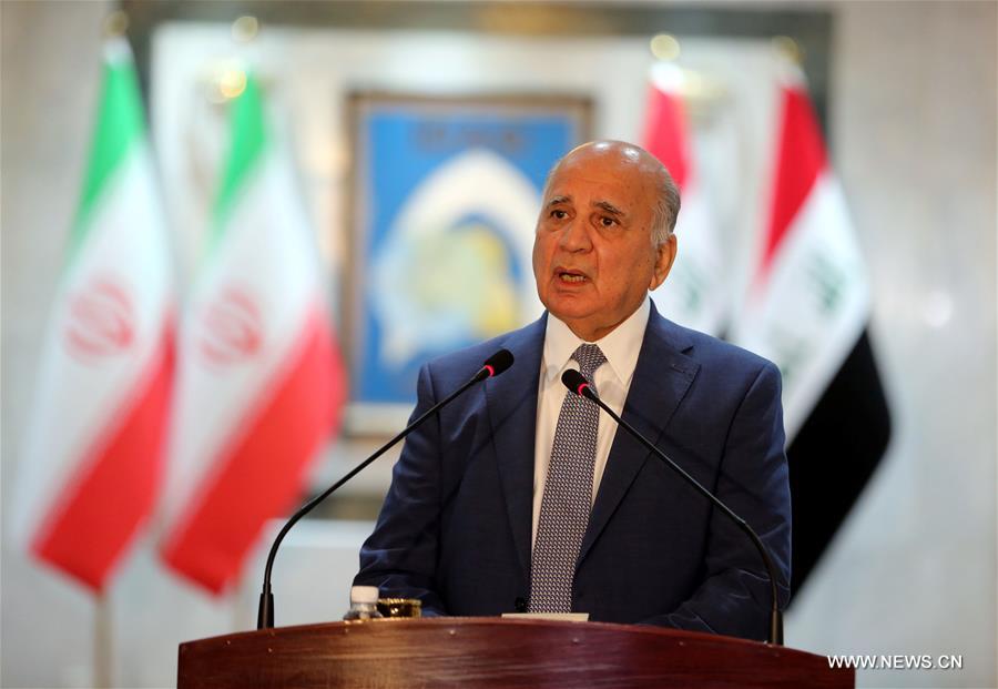 ظريف يؤكد من بغداد أهمية دور العراق في استقرار المنطقة