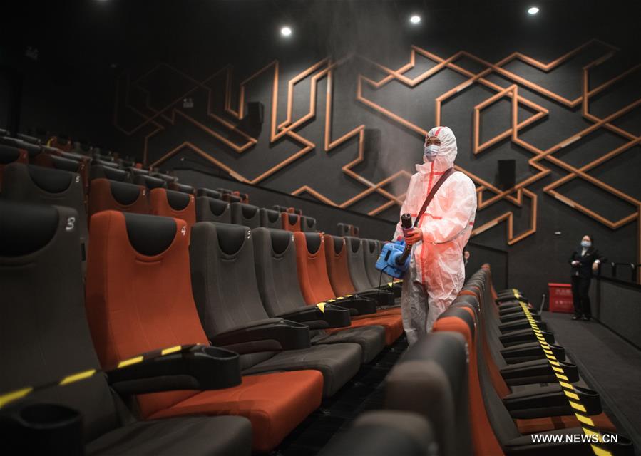 إعادة فتح دور السينما في مدينة ووهان الصينية