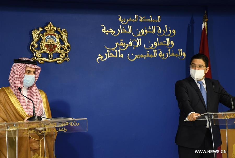 وزير خارجية السعودية : حل الأزمة الليبية يجب أن يأتي من الليبيين أنفسهم