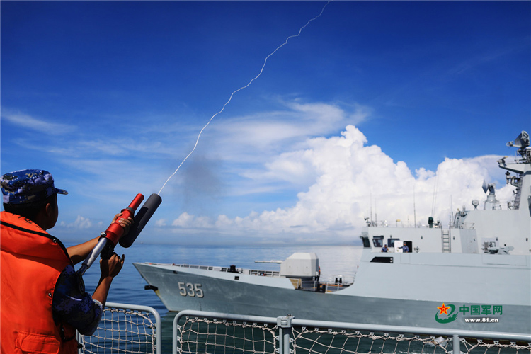 بالصور: التدريب القتالي للقوات البحرية شرقي الصين