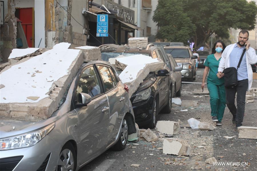لبنان: ارتفاع حصيلة انفجار مرفأ بيروت إلى 63 قتيلا و3 آلاف جريح