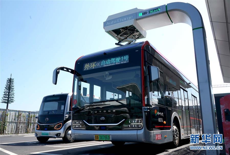 تشغيل حافلات ذاتية القيادة وسط الصين..مزودة بـ 5G