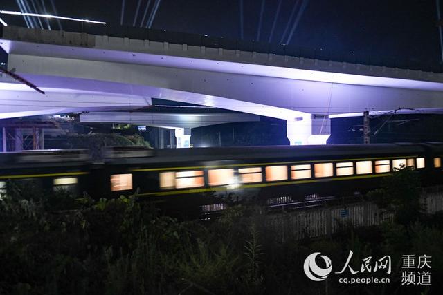 82 دق كانت كافية للالتحام الدائري لخمسة جسور بتشونغتشينغ
