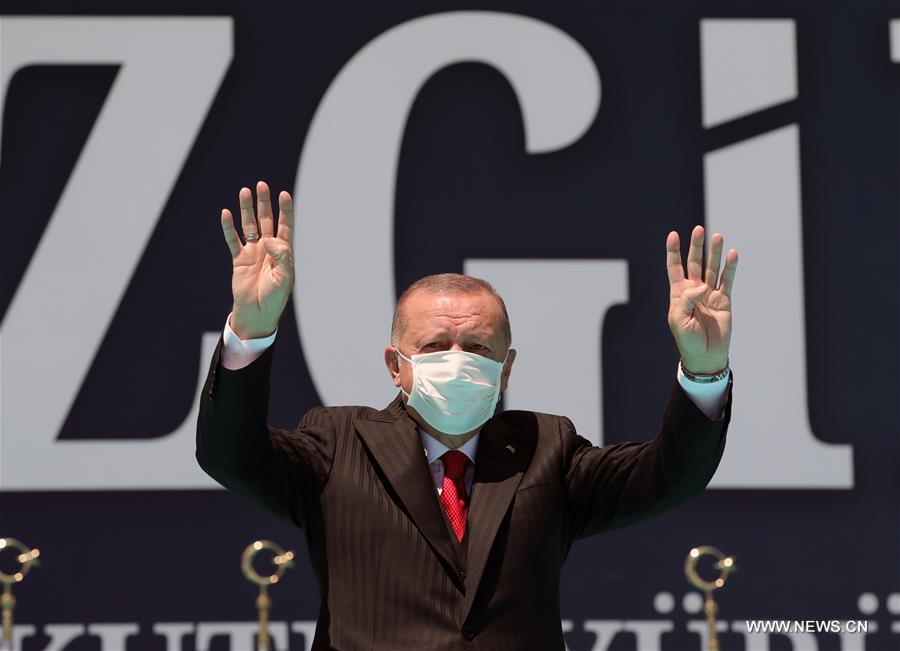 أردوغان: تركيا لن تقبل المساومات في نزاع شرق المتوسط