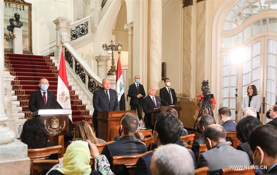 تقرير اخباري: وزراء خارجية مصر والأردن والعراق يبحثون أطر التعاون الثلاثي وقضايا المنطقة