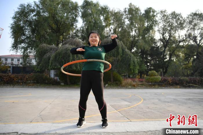 فتاة صينية تنجح في تخفيف 80 كلغ من وزنها الأصلي