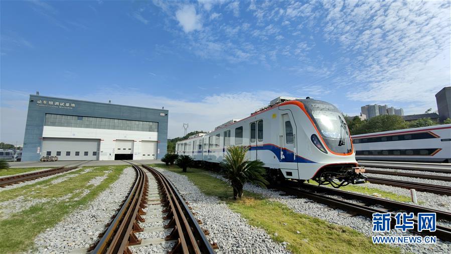 الصين ستصدر قطارات سكك حديدية خفيفة إلى المكسيك