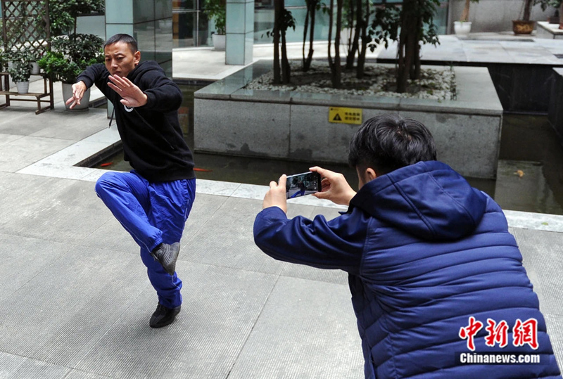 فيلم كونغ فو صوّر بالهاتف، يلقى نجاحا على مواقع التواصل في الصين