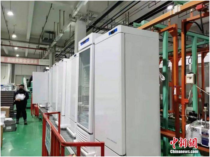 شركة صينية تصنع ثلاجة بقدرة تبريد أقل من 180 درجة مئوية
