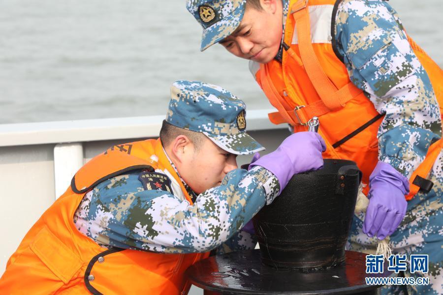 كسارة جليد تابعة للقوات البحرية الصينية تكمل مهمة المسح الـ48