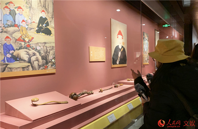   متحف المدينة المحرمة ببكين تعرض مجموعة من 