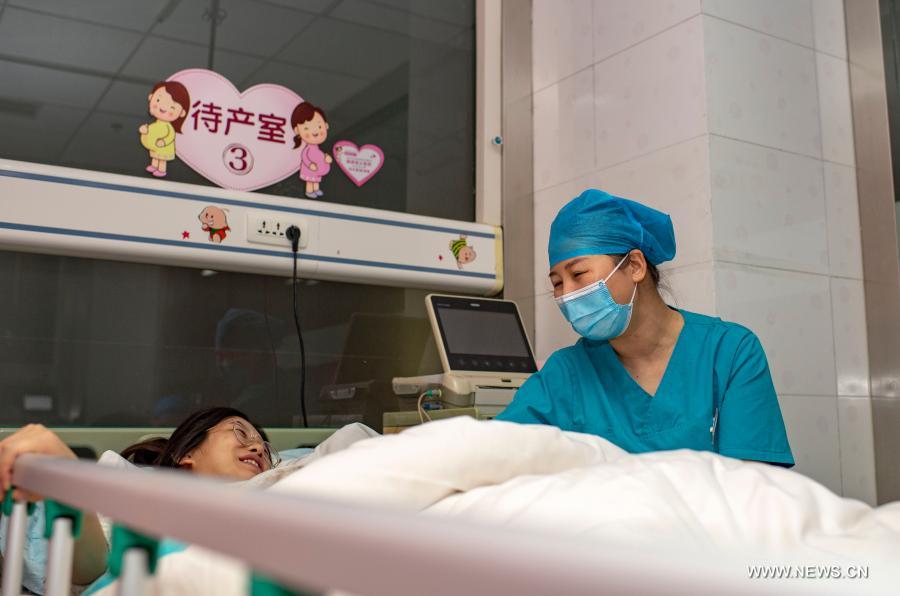 مستشفى أورومتشي للأمومة والطفولة في شينجيانغ بشمال غرب الصين