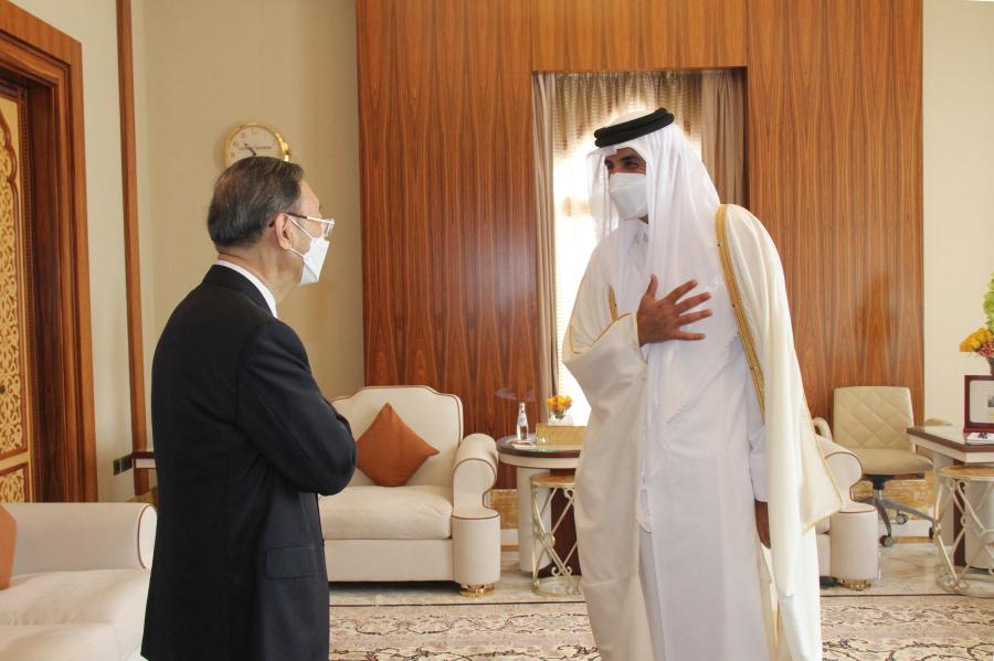 قطر والصين تتعهدان بتعزيز التعاون وتعميق الشراكة الاستراتيجية