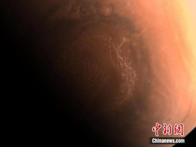 الصين تنشر صورا عالية الدقة للمريخ من مسبار تيانون-1