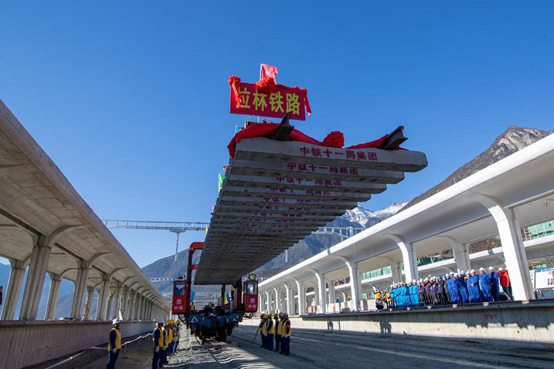 شبكة السكك الحديدية في الصين: أطول وأحدث وأسرع شبكة في العالم