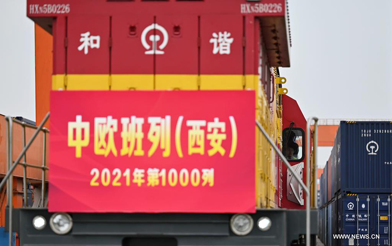 شيآن تسجل 1000 رحلة لقطار الشحن بين الصين وأوروبا هذا العام