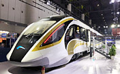 قطار السكك الحديدية الرائد في العالم "صنع في تشنغدو" ينطلق بسرعة 160 كلم/سا