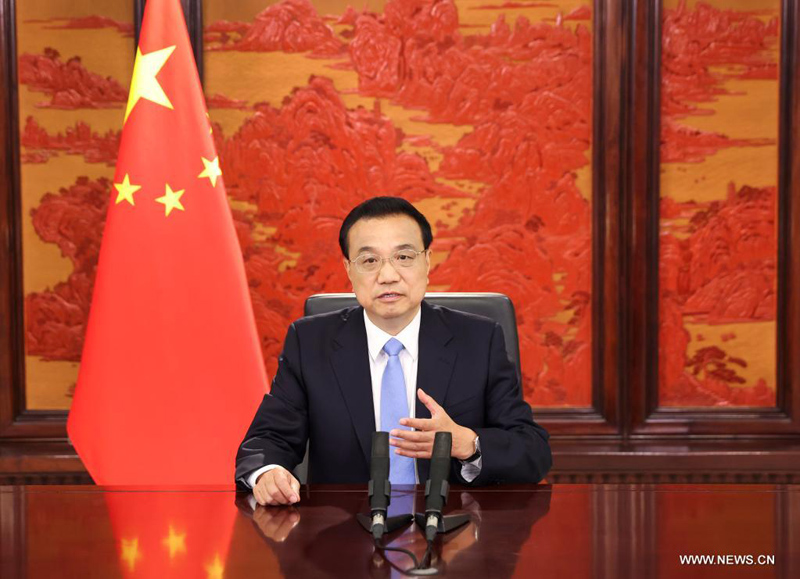 رئيس مجلس الدولة الصيني يدعو إلى تعاف أخضر من أجل مستقبل أفضل للبشرية