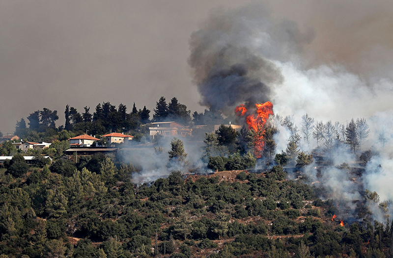 الحرائق تلتهم 25 ألف دونم في جبال القدس