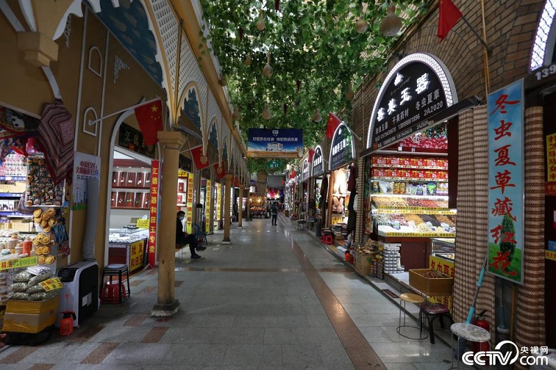 البازار.. السوق الشعبي بشينجيانغ
