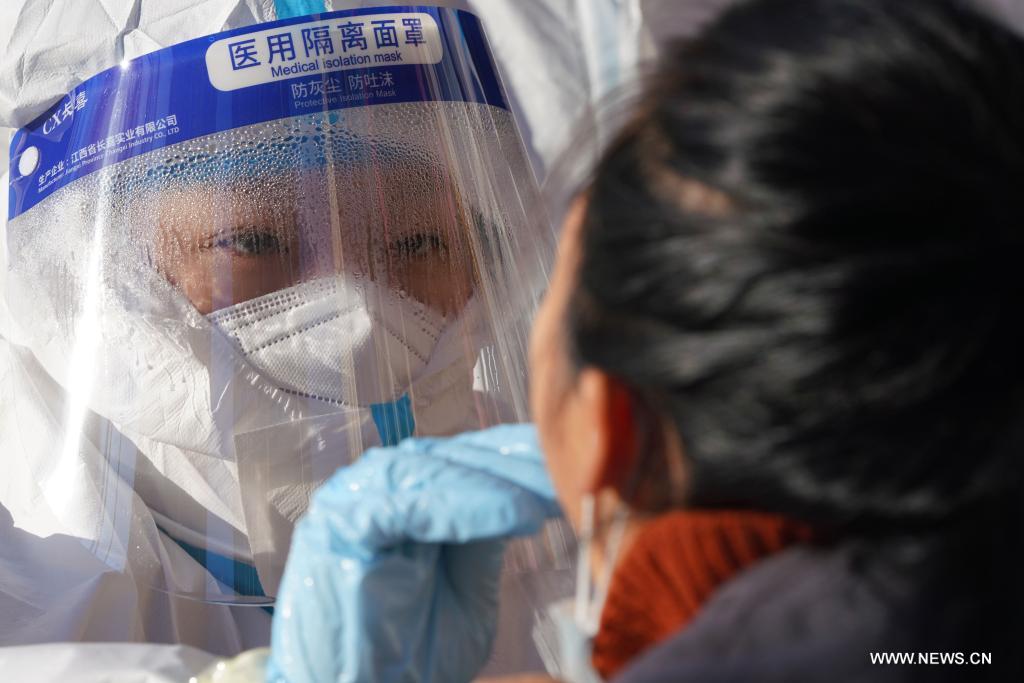 مقاطعة هيلونغجيانغ بشمال شرقي الصين تعمل على احتواء وباء كوفيد-19