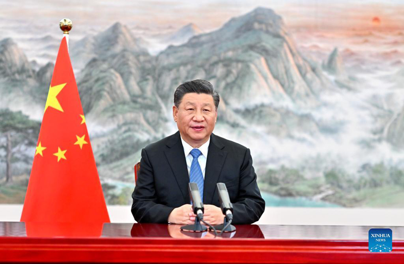 مقالة : شي يتعهد بمزيد من الانفتاح مع وفاء الصين بالتزاماتها تجاه منظمة التجارة العالمية
