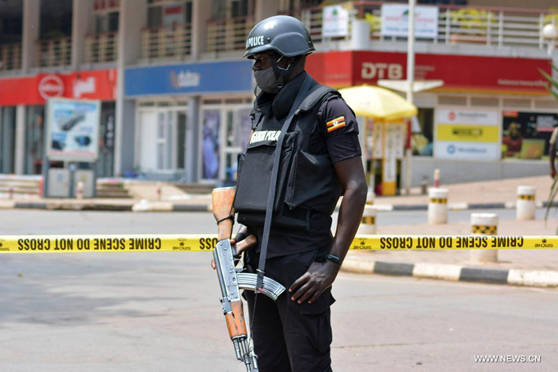 مقتل 6 وإصابة 33 في انفجارين بالعاصمة الأوغندية