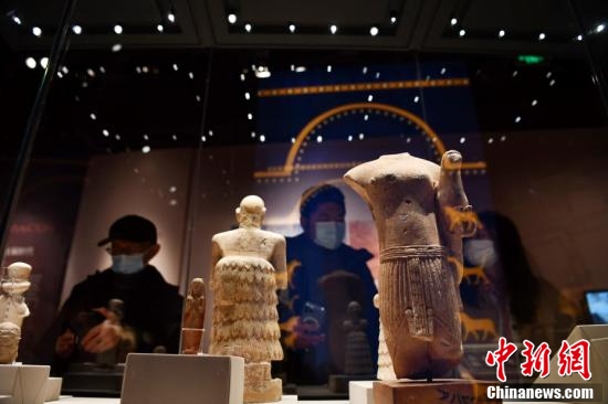 افتتاح معرض للآثار الثقافية السورية القديمة في الصين