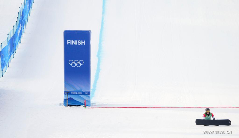 فوز جاكوبليس الأمريكية في منافسات التزلج على الجليد للسيدات بكين 2022