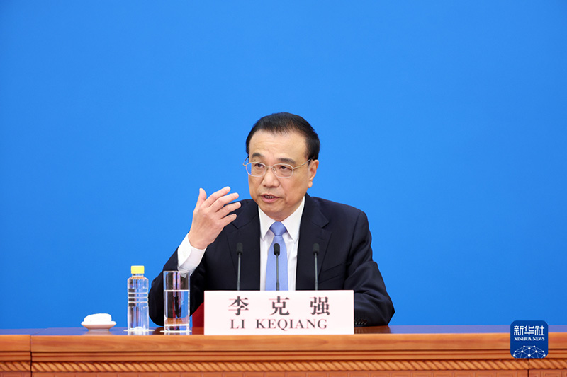 رئيس مجلس الدولة: الصين تزيد الإنفاق الحكومي لتحقيق نمو مستقر