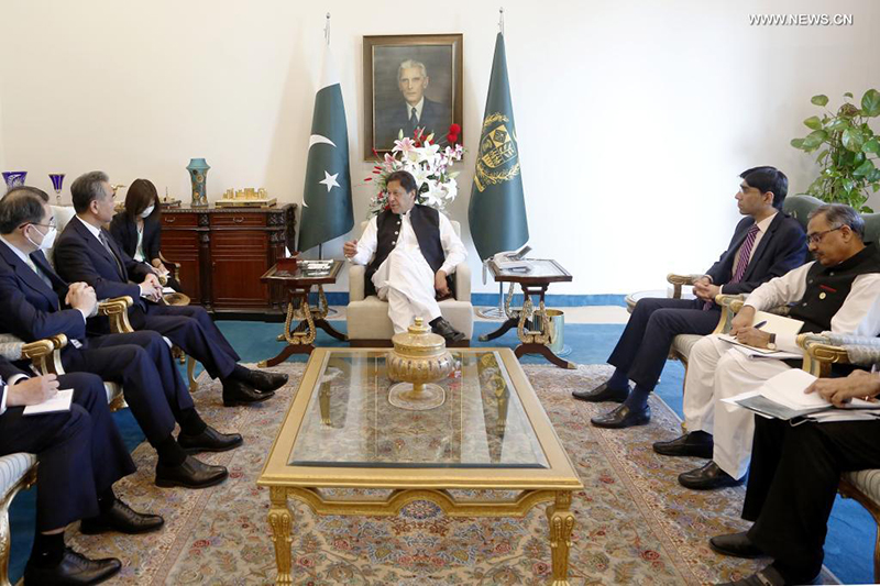 باكستان والصين تتعهدان بتحقيق مزيد من الإنجازات في التعاون العملي