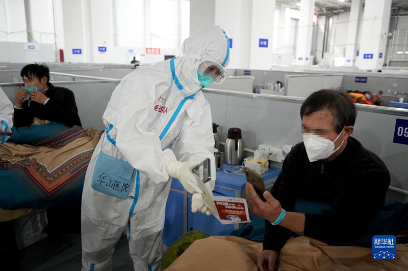 شانغهاي تسجل 2417 إصابة جديدة محلية العدوى بكوفيد-19، و19831 حالة محلية بدون أعراض
