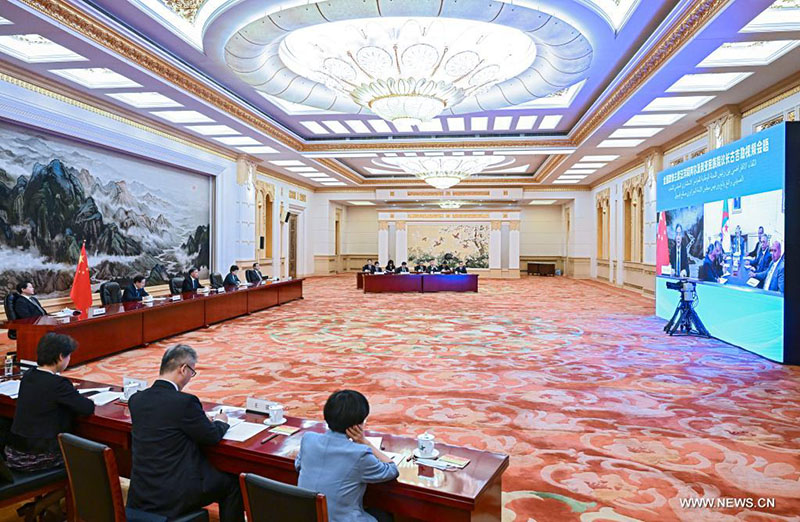 كبير المستشارين السياسيين الصينيين يلتقي رئيس مجلس الأمة الجزائري عبر رابط فيديو