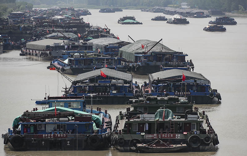 قناة بكين-هانغتشو الكبرى تستعيد حيويتها المعهودة  