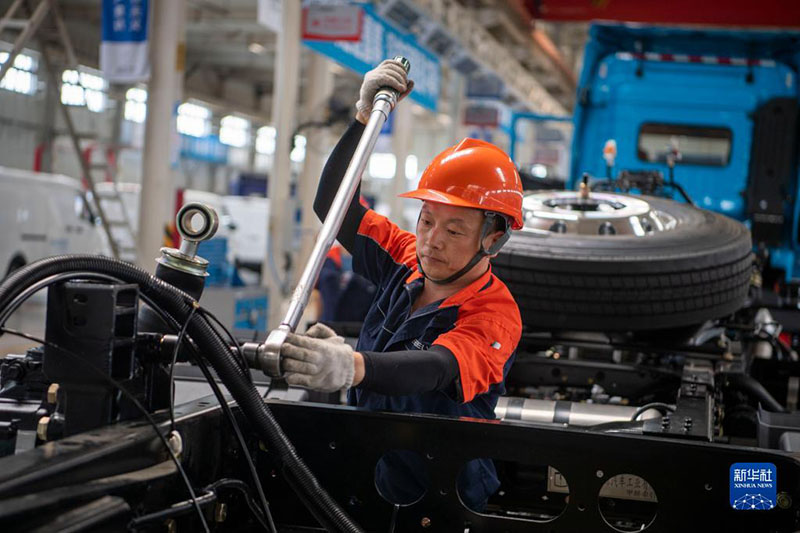 مدينة جينتشونغ بمقاطعة شانشي تسرع إنتاج عربات الميثانول