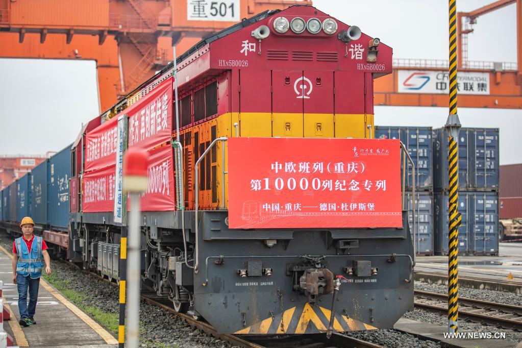 الصين تطلق الرحلة الـ10000 لقطار الشحن بين الصين وأوروبا