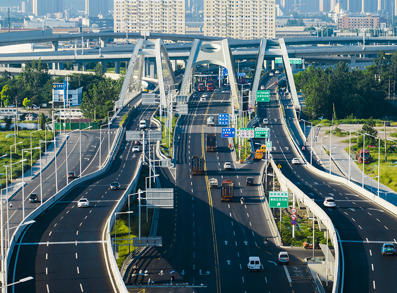 9.1 بالمئة ارتفاعا في الاستثمارات الصينية في قطاع النقل خلال فترة يناير-يوليو 2022