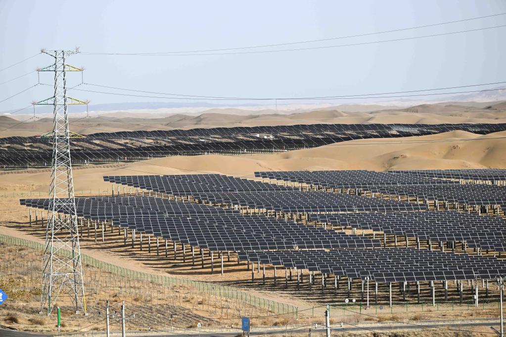 صناعة الطاقة الجديدة في منطقة منغوليا الداخلية ذاتية الحكم شمالي الصين