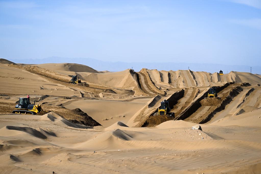 صناعة الطاقة الجديدة في منطقة منغوليا الداخلية ذاتية الحكم شمالي الصين