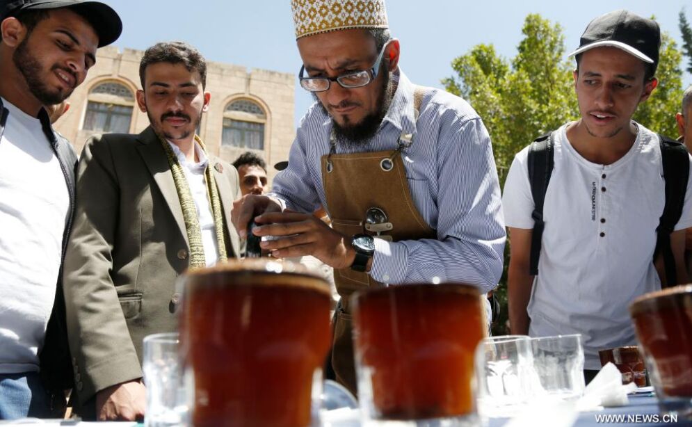 مهرجان للقهوة في العاصمة اليمنية