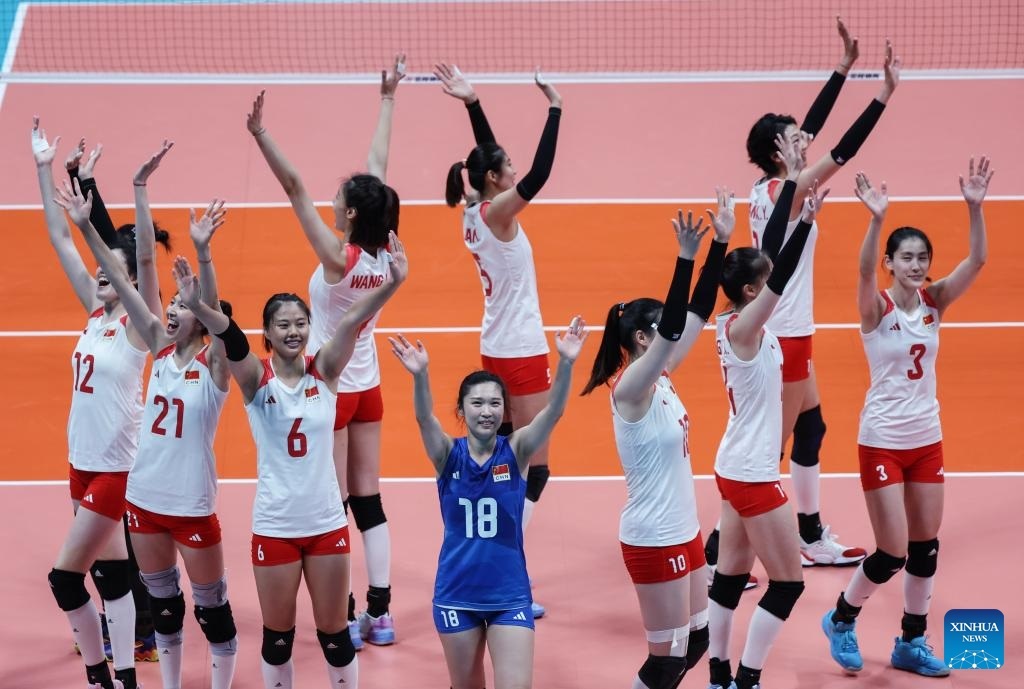 الصين تهزم اليابان لتحتفظ بلقب الكرة الطائرة للسيدات في آسياد هانغتشو