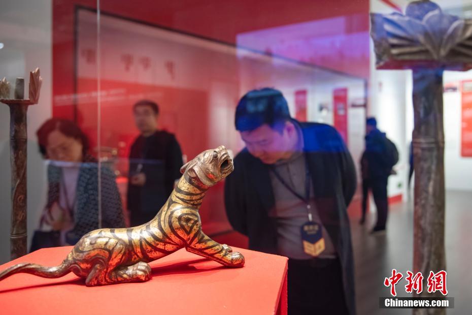 متحف نانجينغ ينظم معرضا بمناسبة الذكرى الـ 90 لتأسيسه