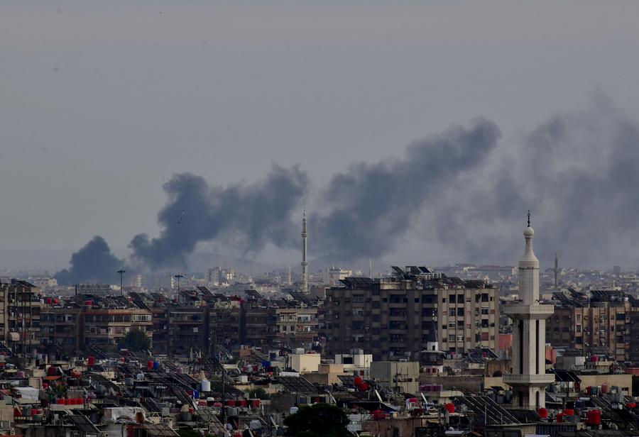 مصدر عسكري سوري: قصف إسرائيلي يستهدف بعض النقاط في محيط مدينة دمشق