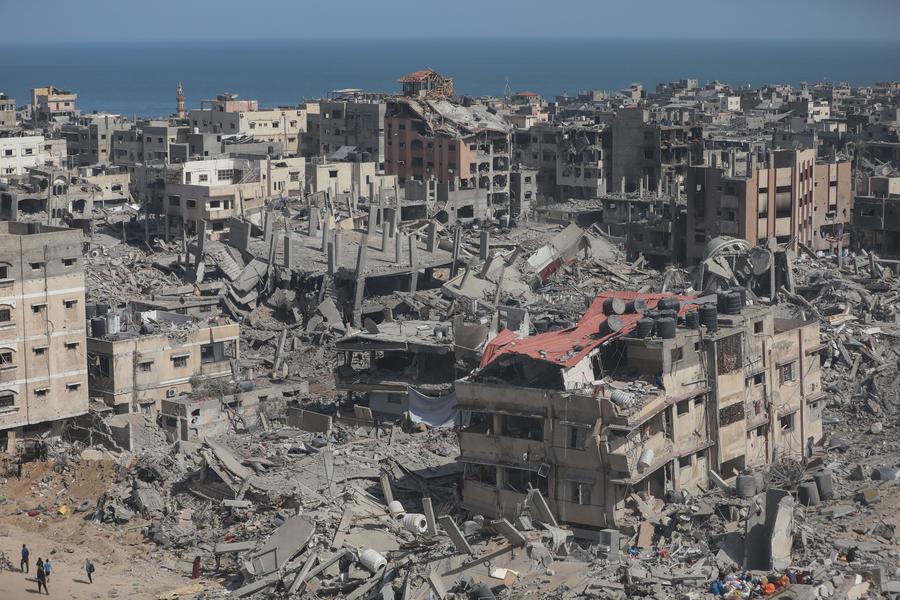 تحليل إخباري: سحب الجيش الإسرائيلي قواته البرية من جنوب قطاع غزة بهدف إعادة الانتشار جراء الضغوط الدولية المتزايدة