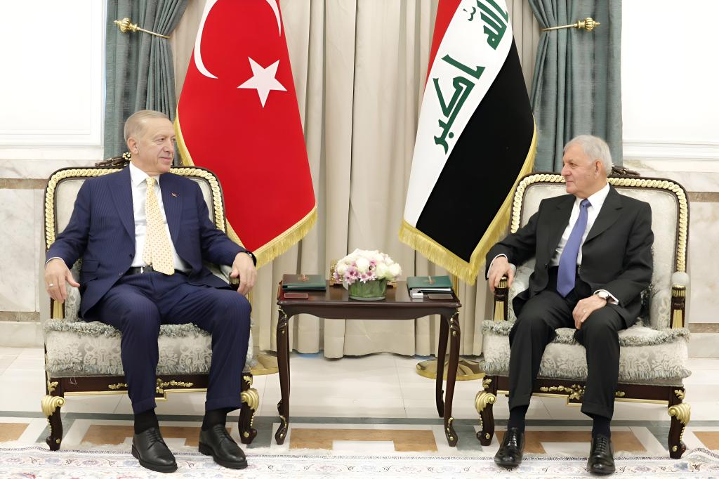 تقرير إخباري: الرئيس التركي يزور العراق لأول مرة منذ 2011 لتطوير العلاقات بين بغداد وأنقرة
