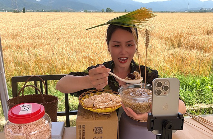 الترويج عبر مواقع التواصل يخدم تسويق القمح في تشجيانغ
