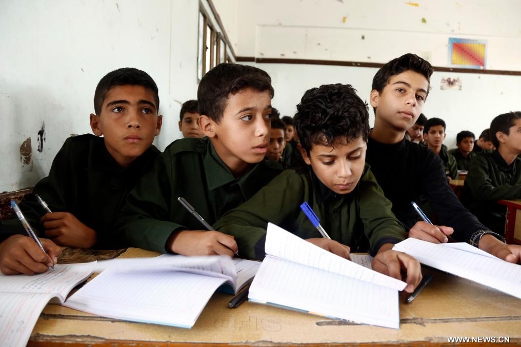 بدء العام الدراسي في صنعاء ومحافظات اليمن الشمالية